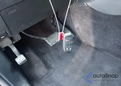 2016 Jeep Grand Cherokee Laredo z USA, uszkodzony, nr VIN 1C4RJFAG0GC414018